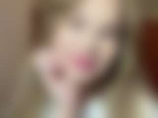 Maelle's Live Sex Cam Show