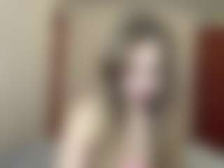 Maelle's Live Sex Cam Show