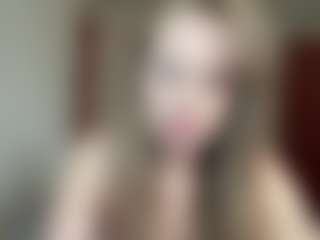 Live cam show with Maelle - Normal on CSO-WL