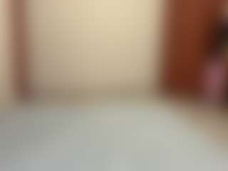 Maelle's Live Sex Cam Show