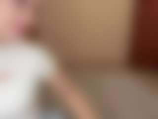 Live cam show with Maelle - Bedroom Blonde Hair on Fling VIP Chat