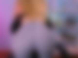 Live cam show with carolina-cold - Blowjob on Camsoda