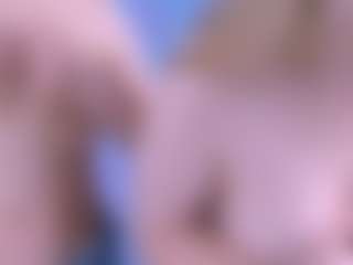 Live cam show with carolina-cold - White on Camsoda