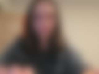 Live cam show with Nahida - Amateur on Milfs Live