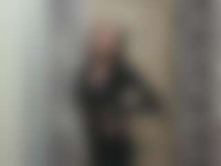 Live cam show with Nahida - Double Penetration on PervPlay.com