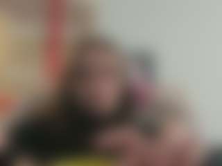 Live cam show with Nahida - Double Penetration on sexylivex.com