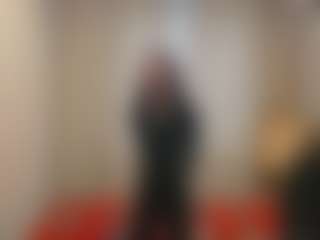 Live cam show with Nahida - Bedroom on SmokeAndPoke