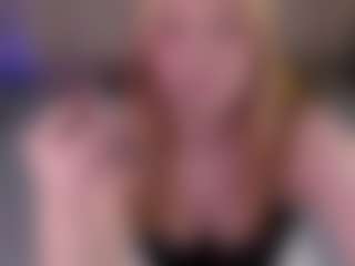 Live cam show with Ella-Banny - New Teen (18+) on nudelive.tv