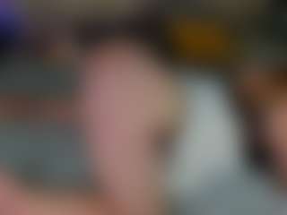 Live cam show with Ella-Banny - Blue Eyes on livesuperchat.net