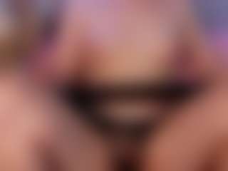 Live cam show with Ella-Banny - New Big Ass on Camsoda