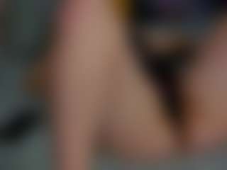 Live cam show with Ella-Banny - New Young Adult on AdultVida.com