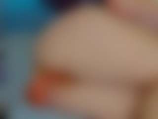 Live cam show with Ella-Banny - New Young Adult on crypto-cams