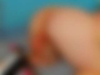 Live cam show with Ella-Banny - New Tattoos on Streamer API