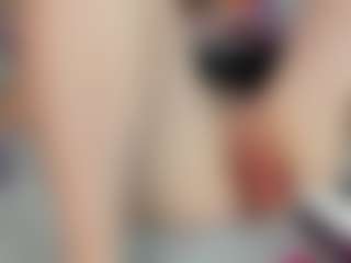 Live cam show with Ella-Banny - Roleplay on Camsoda