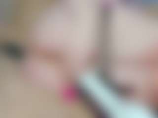 Live cam show with Ella-Banny - Stockings on Dolls Live