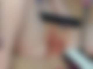 Live cam show with Ella-Banny - Sexydance on dropp.cam