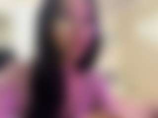 JanelleWarnstaff's Live Sex Cam Show