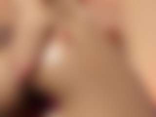 Live cam show with Krystal-Rosse - Average on slutload