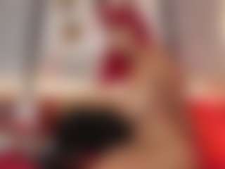 Live cam show with Krystal-Rosse - Red Hair Shaved Pussy on CamClone