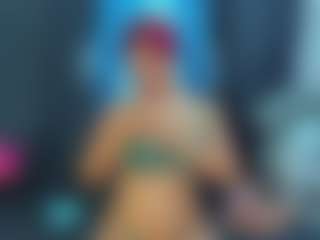 Live cam show with Krystal-Rosse - Nipple Piercings on Camiplay Live
