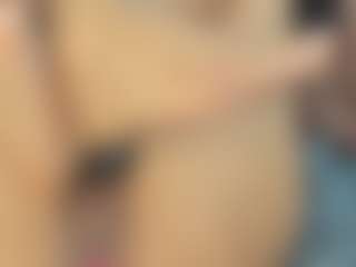 Live cam show with Krystal-Rosse - Public Red Hair on CamClone