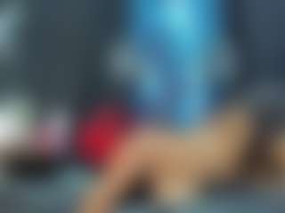 Live cam show with Krystal-Rosse - Nipple Piercings on madthumbs