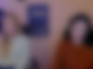Live cam show with laura-dark1 - Skinny on https://playwithruby.com