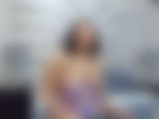 Madyowen's Live Sex Cam Show