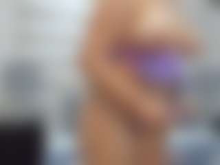 Madyowen's Live Sex Cam Show