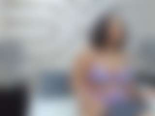 Madyowen's Live Sex Cam Show