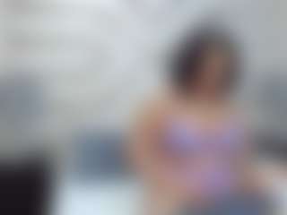 Madyowen's Live Sex Cam Show