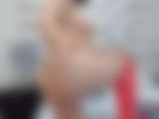 Madyowen's Live Sex Cam Show