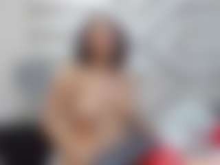 Madyowen's Live Sex Cam Show