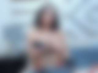 Madyowen's Live Sex Cam Show