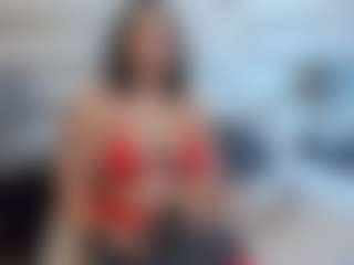 Madyowen's Live Sex Cam Show