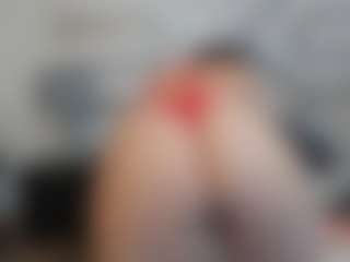 Madyowen's Live Sex Cam Show
