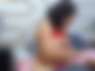 Madyowen's Live Sex Cam Show