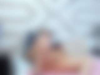 Madyowen's Live Sex Cam Show