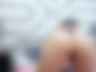 Madyowen's Live Sex Cam Show
