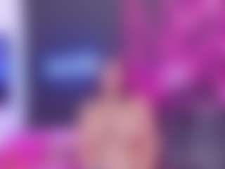 Madyowen's Live Sex Cam Show