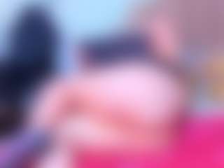 Live cam show with Madyowen - Role Play on CamClone