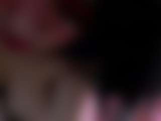 Live cam show with Madyowen - Fingering on slutload