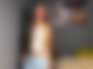 Live cam show with ManuelaGaietto - New Teen (18+) on Camming Site