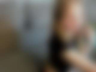 Live cam show with MellisaVeil - New Teen (18+) on Mixed Magazine Live