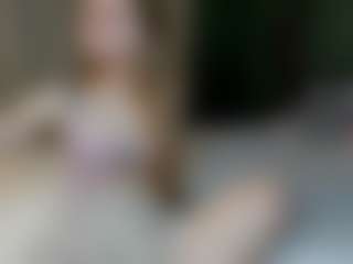 Live cam show with MellisaVeil - Cosplay on Instabang