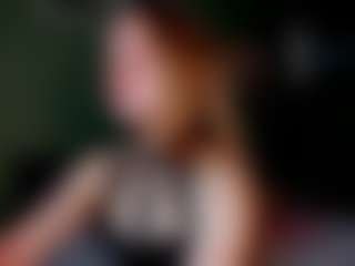 Live cam show with MellisaVeil - Show on luckytryst.com