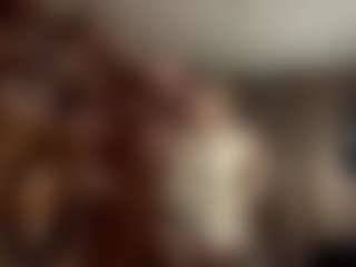 Live cam show with Roxy - Facial Piercings on TastyBlacksLive