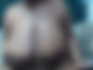 QueenTyla's Live Sex Cam Show