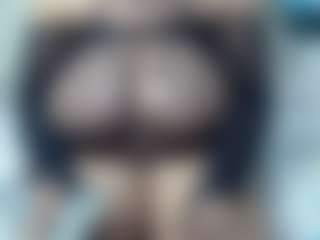 QueenTyla's Live Sex Cam Show