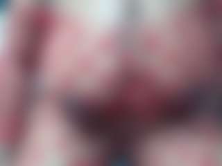Live cam show with QueenTyla - New Squirt on Sweet Sext